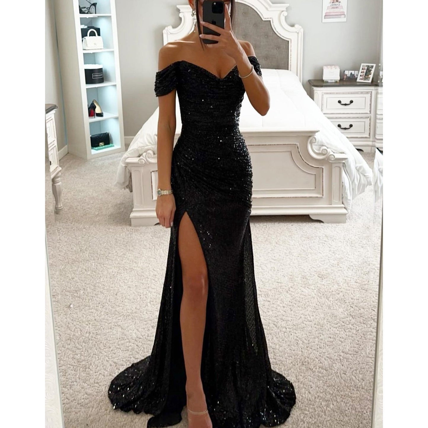 WW | Off-Shoulder Sequin Evening Dress Elegant Party Dress with Slit and Bodycon Fit for Festive Occasions