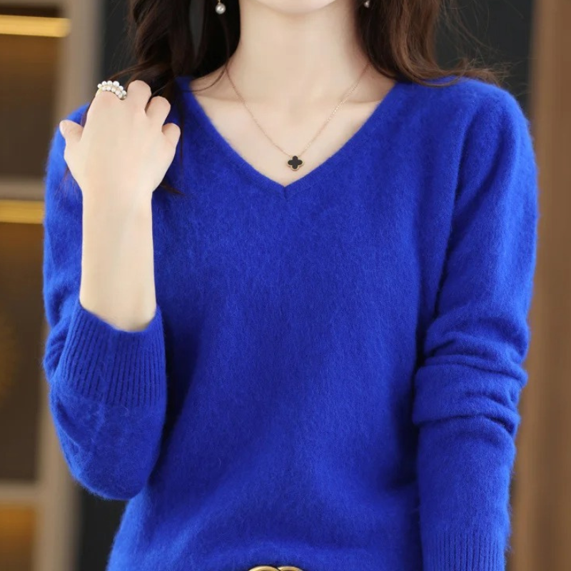 WW | Women's Cashmere V-Neck Sweater Lightweight and Soft Knit Pullover