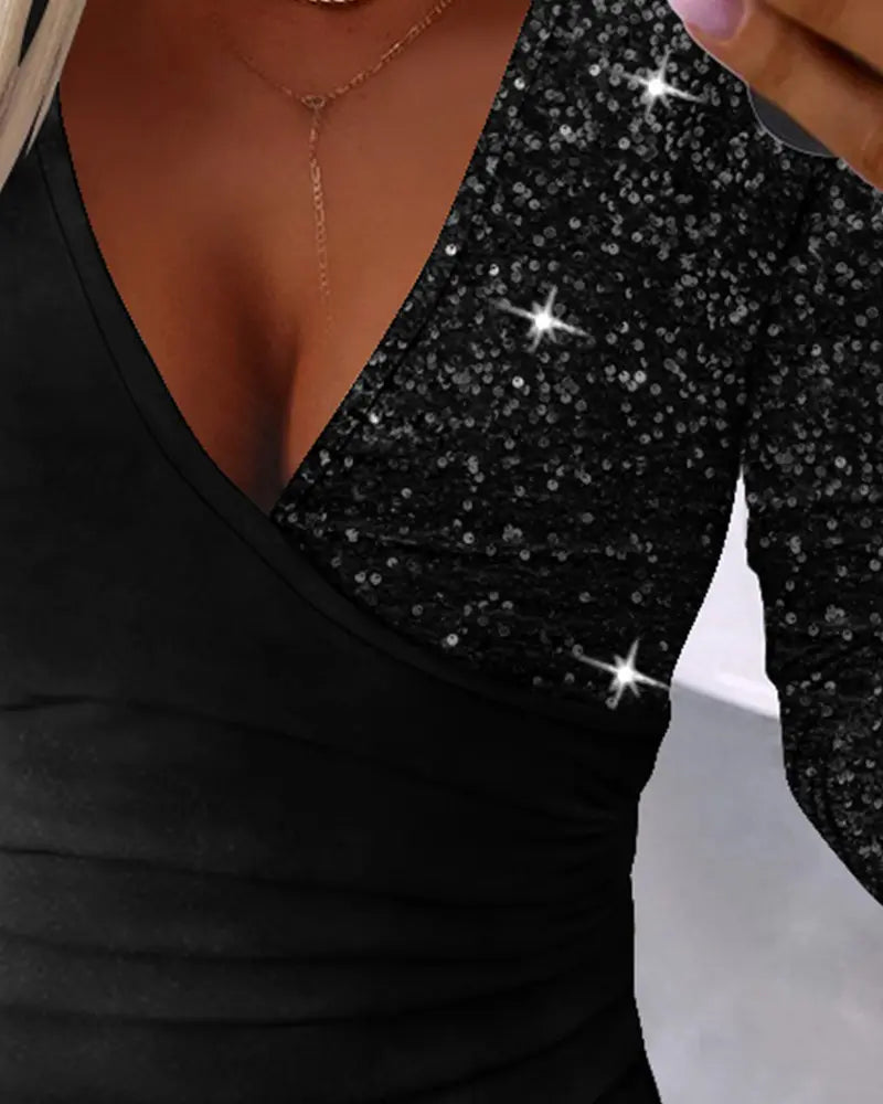 WW | Contrasting sequins and ruffles