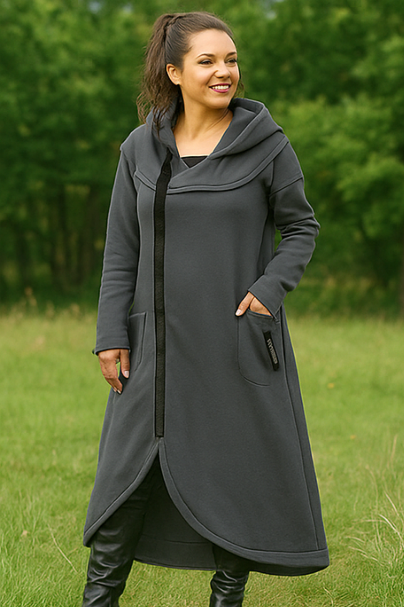 Nana Zip-Up Hoodie - Grey