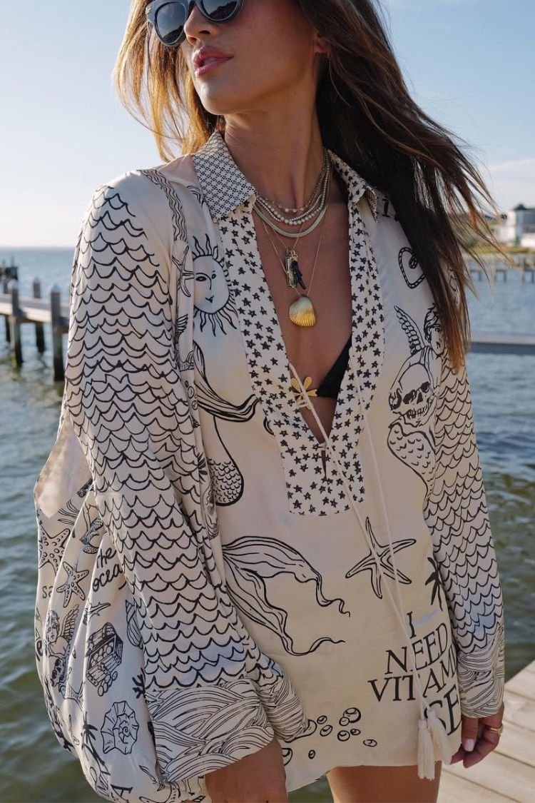 Maritime Print Shirt and Shorts Set – Relaxed and Creative Style
