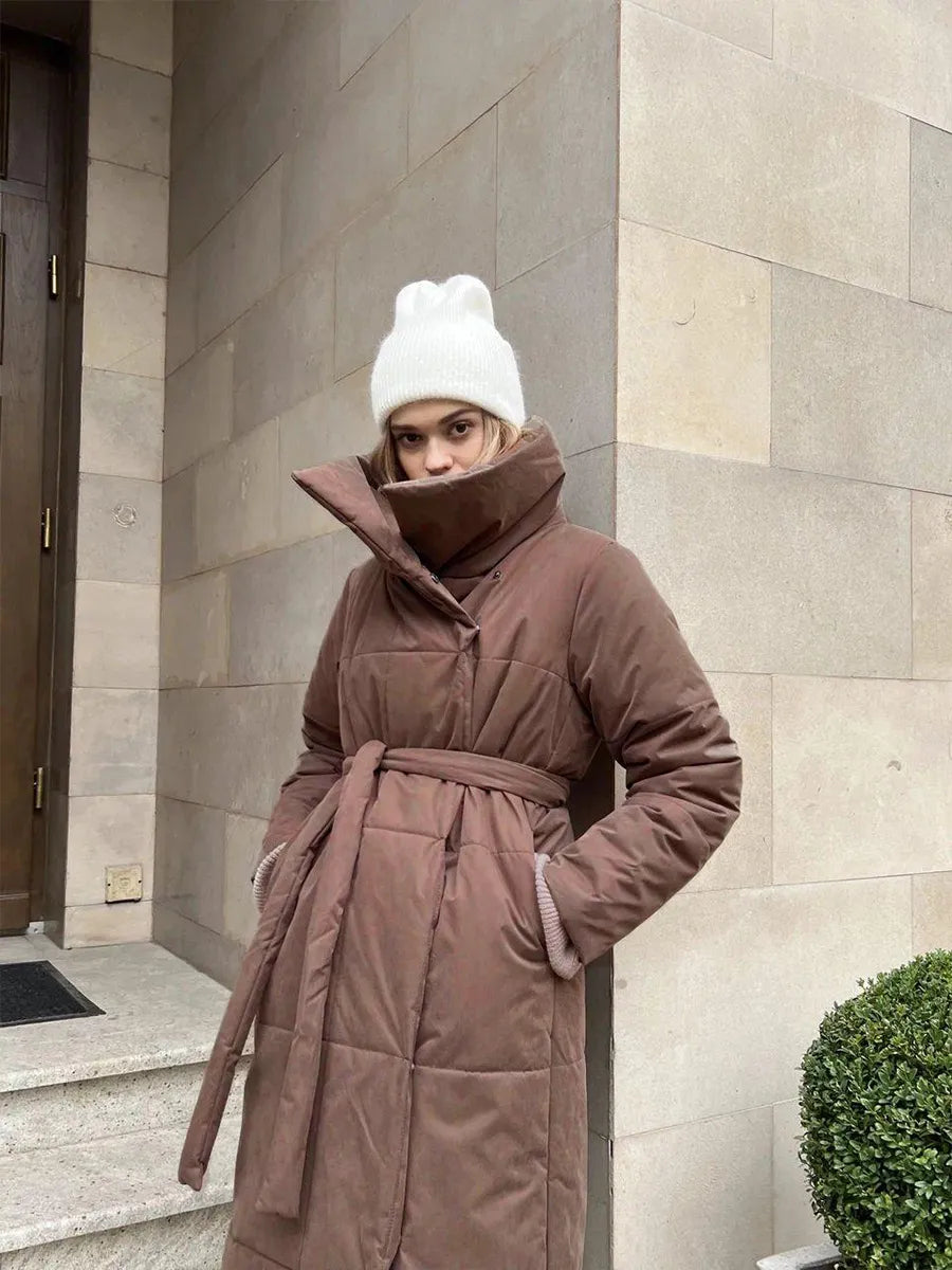 WW | Langer Wintermantel mit breitem elegantem Kragen