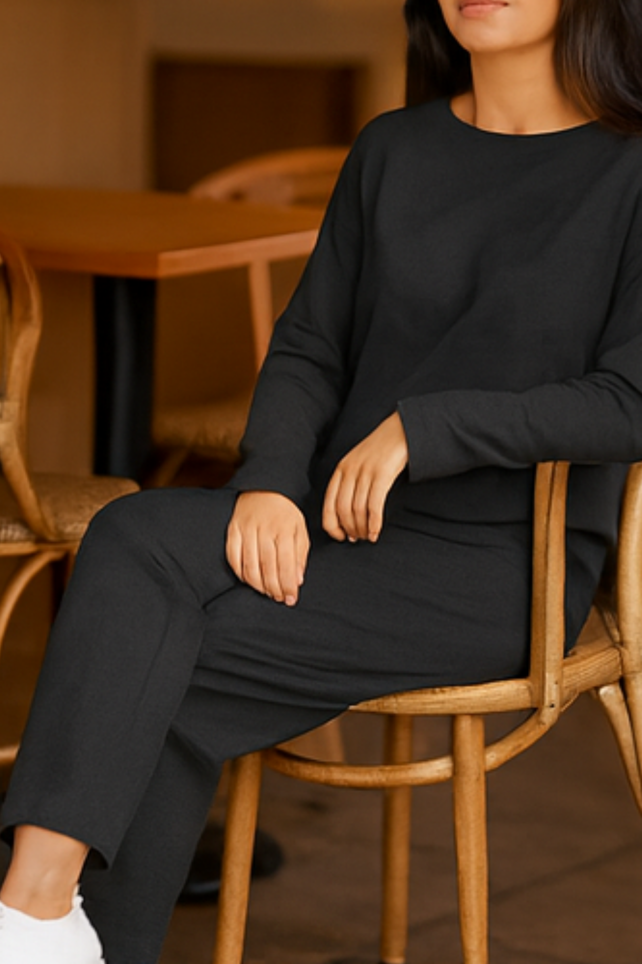Alie Two-Piece Set with Round Neck & Long Sleeves - Black
