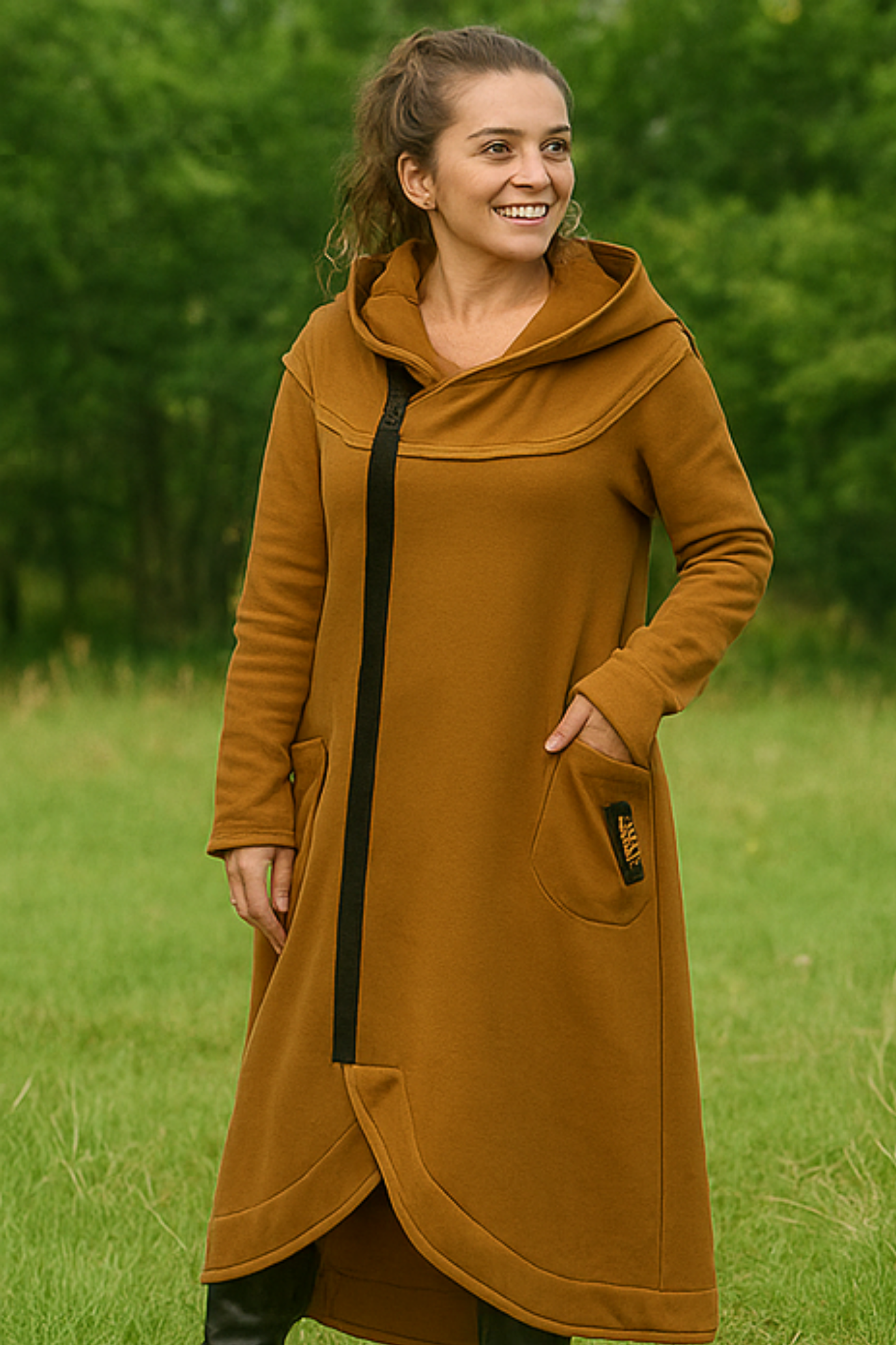 Nana Zip Hoodie - Brown