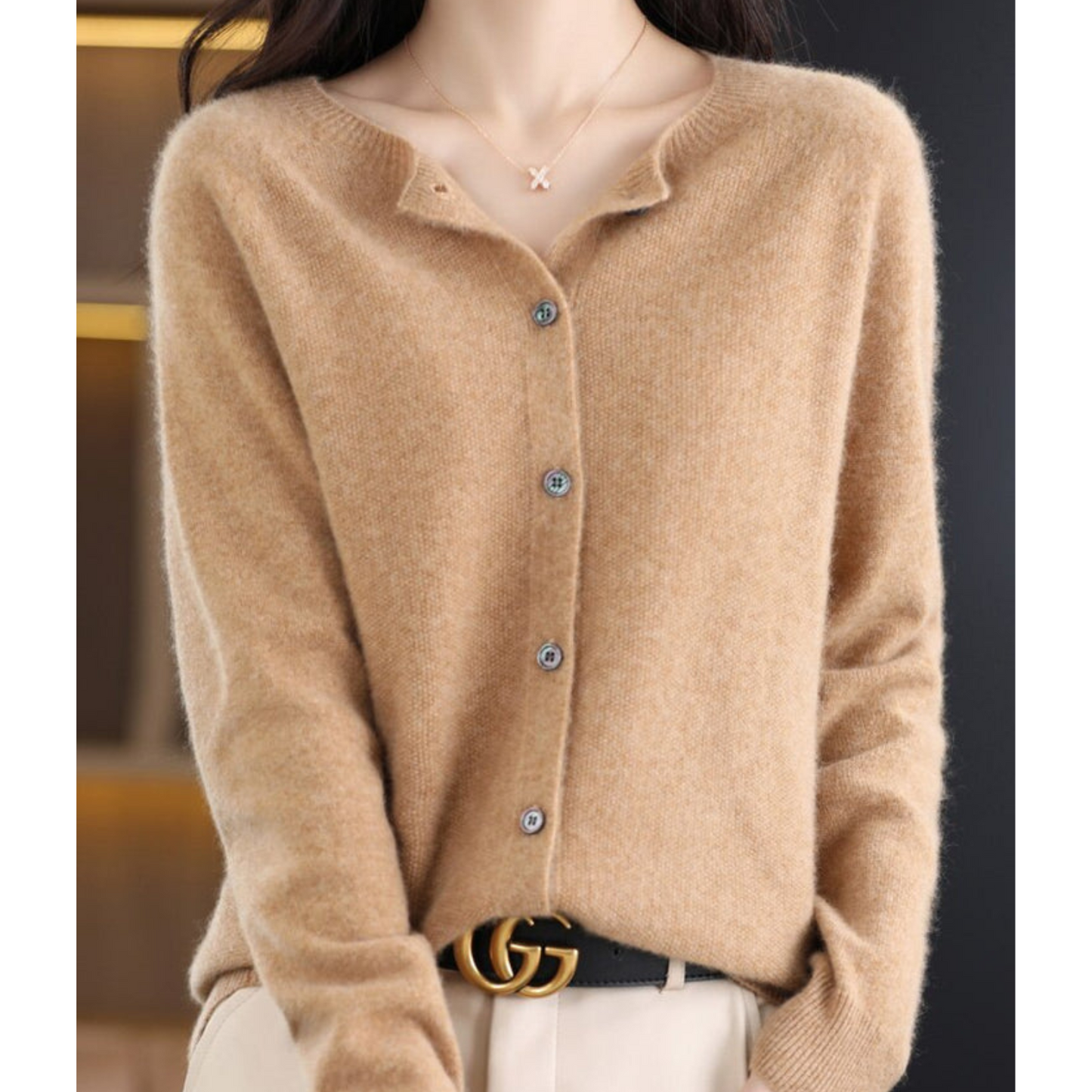 WW | Strickjacke - Weiche Wolle - Lockere Passform - Knopfverschluss - Gerippte Kanten