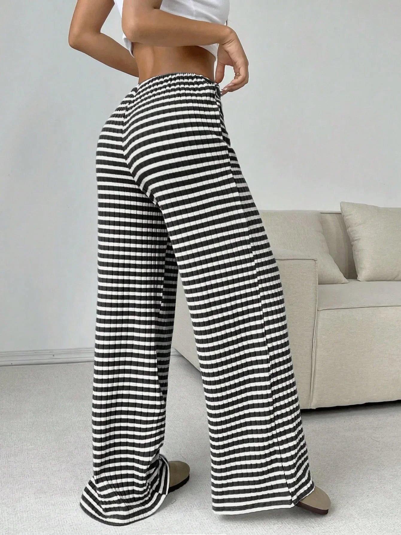 WW | Lounge Hose