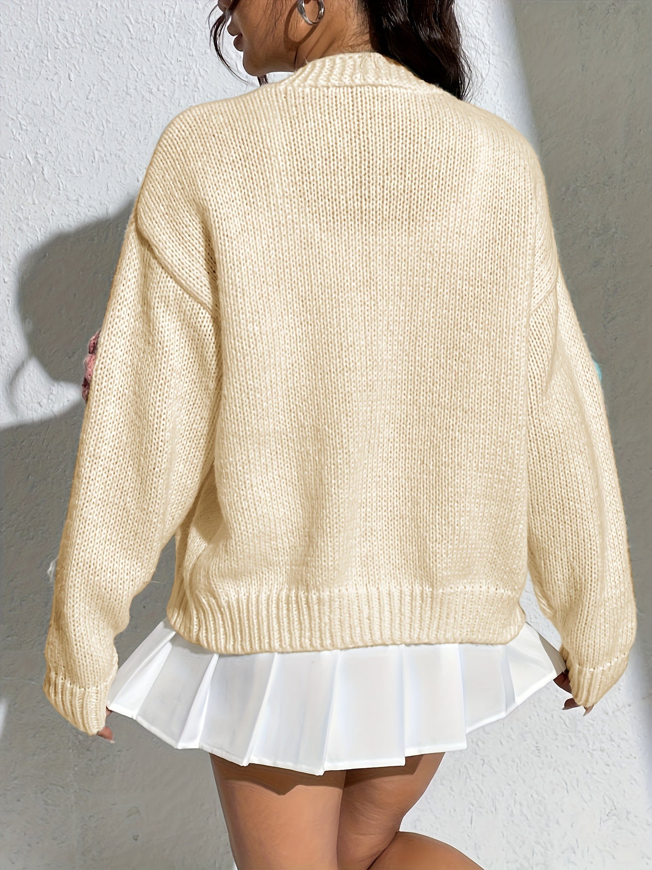 WW | Stylischer Blumenmuster Wollstrick Cardigan