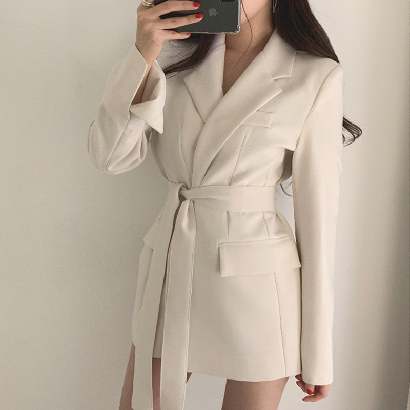 WW | Eleganter Blazer mit Gürtel