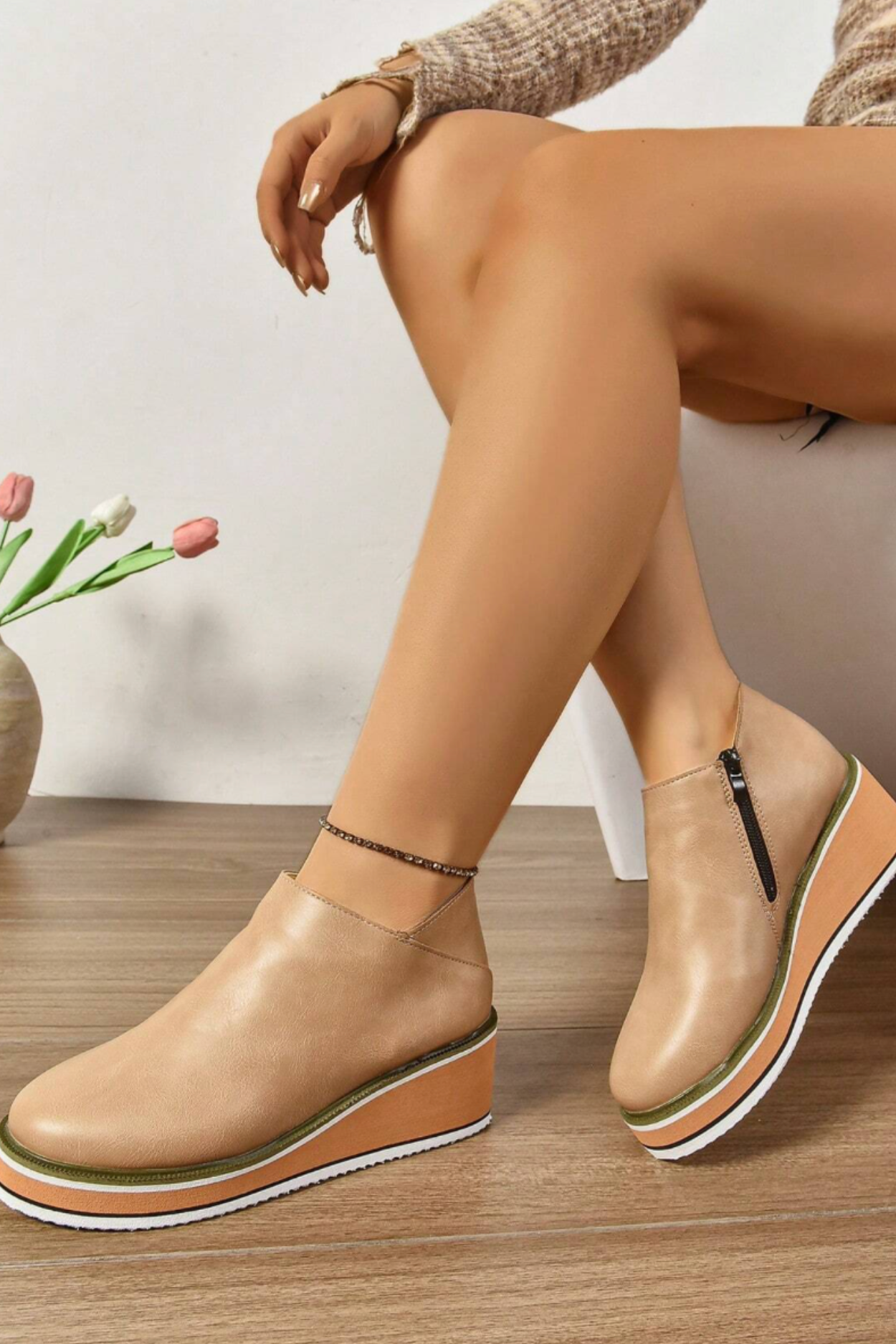 Trinity Boots - Beige
