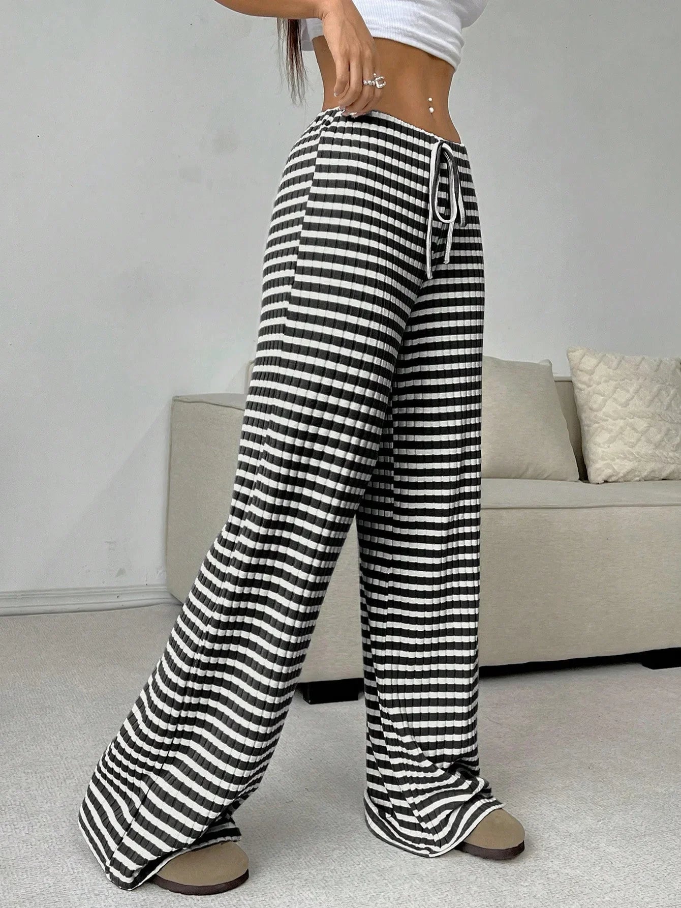 WW | Lounge Hose