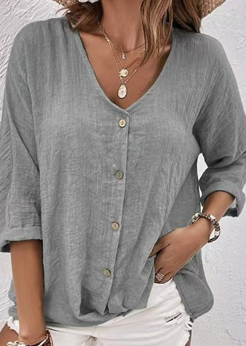WW | Relaxed Fit Short Sleeve V-Neck Pullover and Blouse