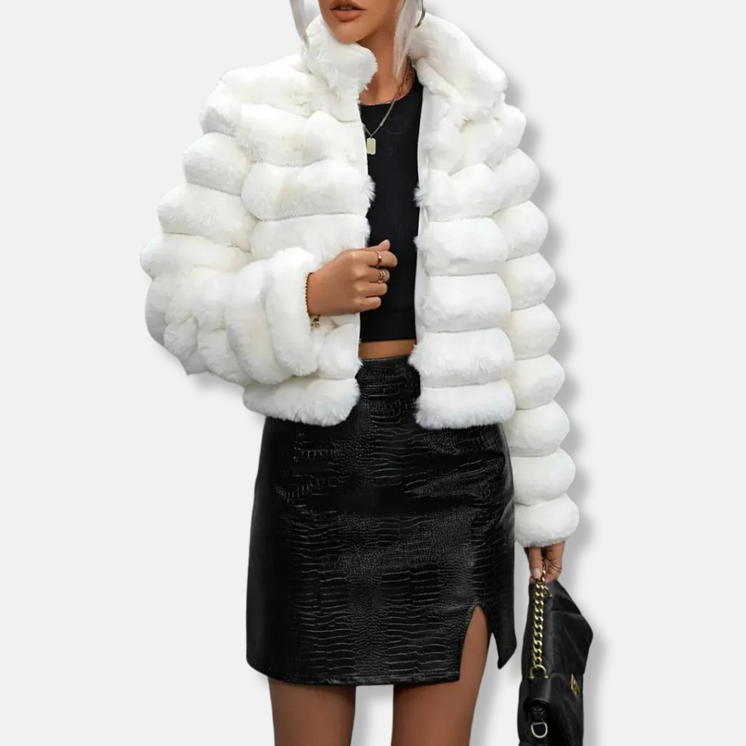 WW | Faux Fur Short Style Tailored Fit Stand-Up Collar