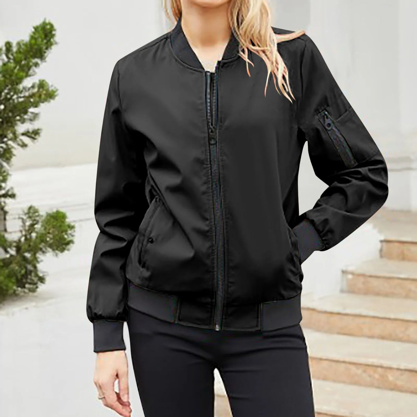 WW | Windbreaker with Hood and Streetwear Look