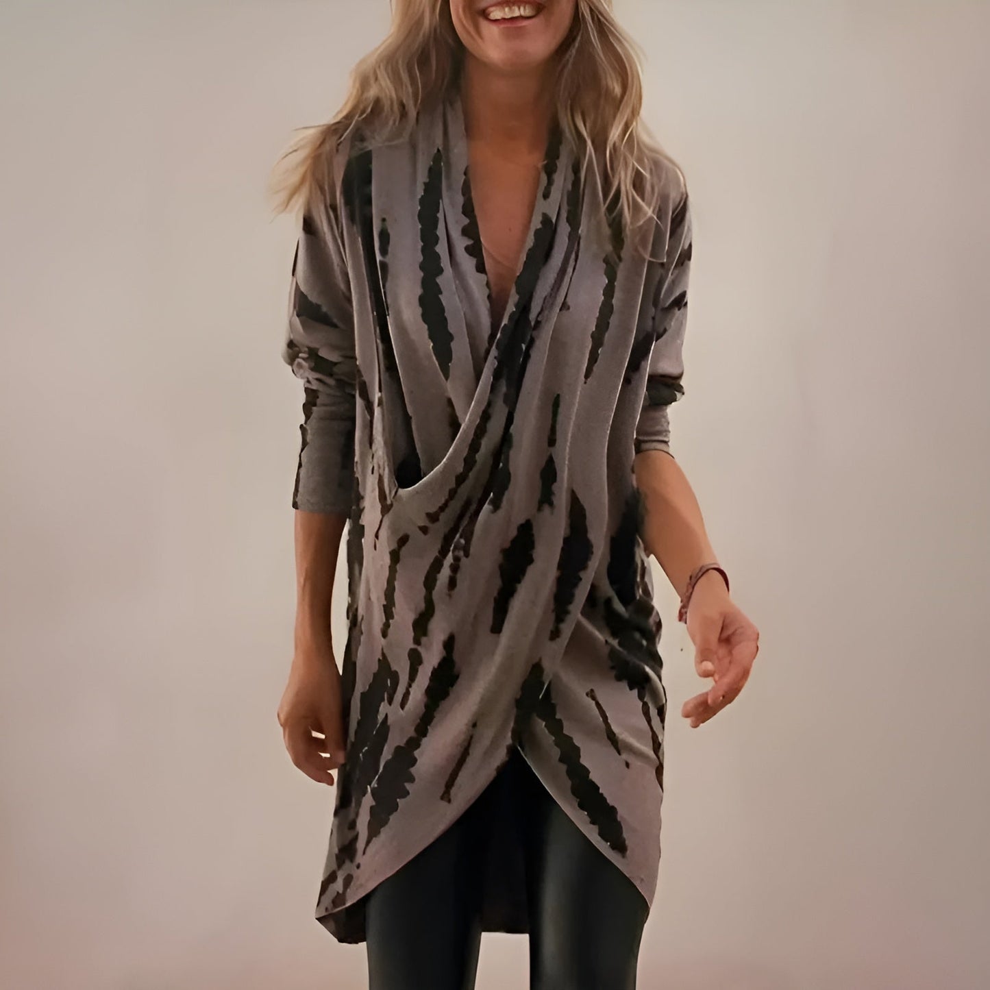 WW | Comfortable V-Neck Tunic