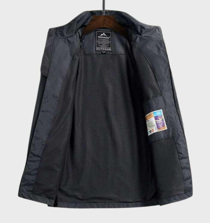 WW | lightweight, windproof and waterproof jacket with a hood, suitable for outdoor activities