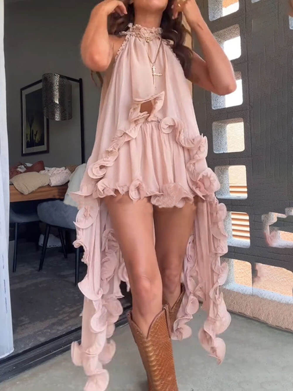 Romantic Drama – shorts with wavy flounces and elastic waist