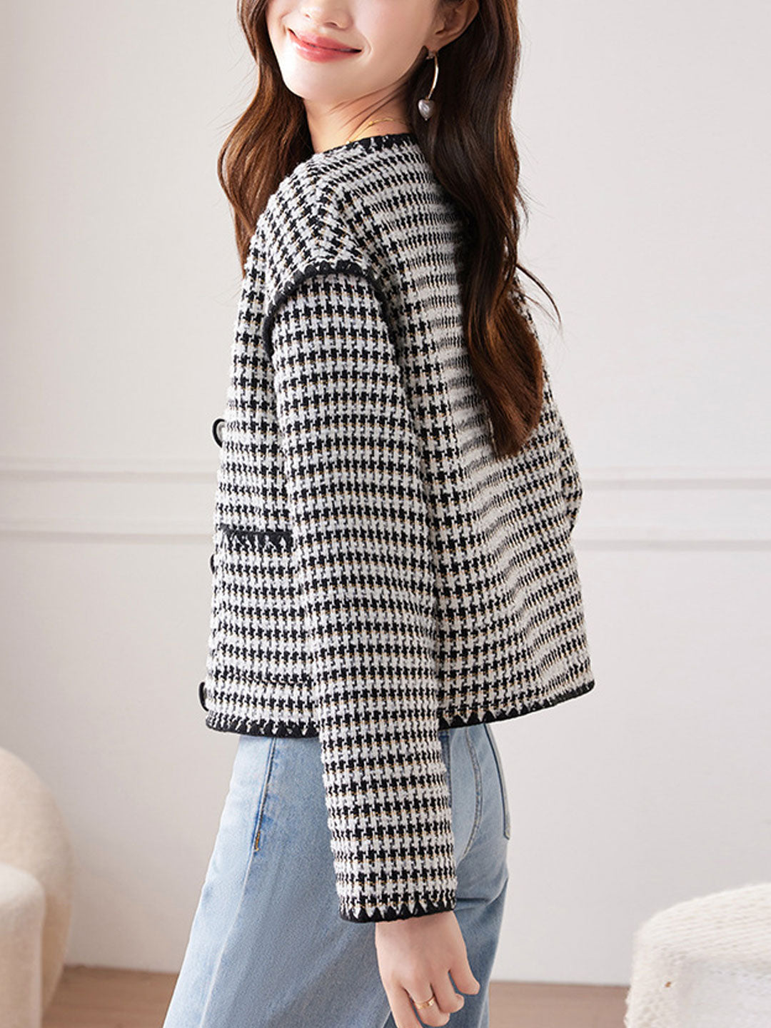 WW | Classic Round-Neck Tweed Jacket