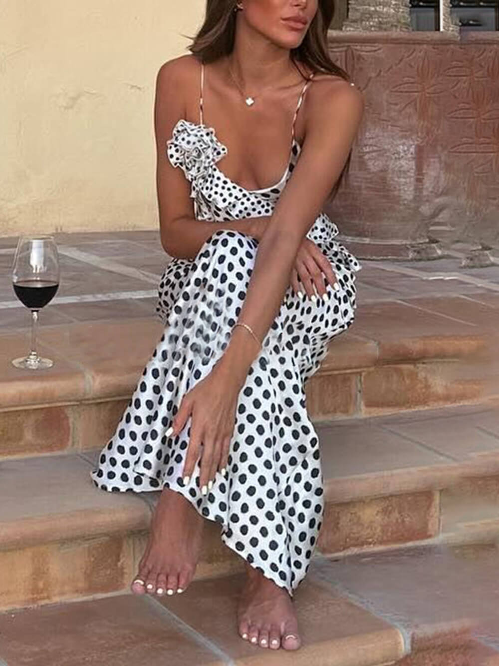 Maxi dress with polka-dot pattern, fanciful guipure lace and ruffled straps
