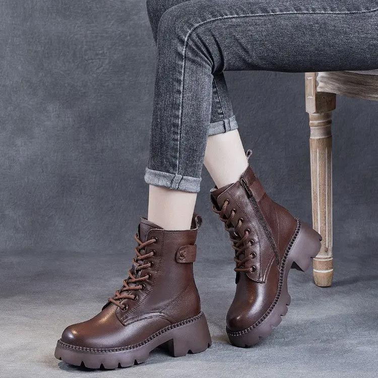 WW | Boots Velyssa