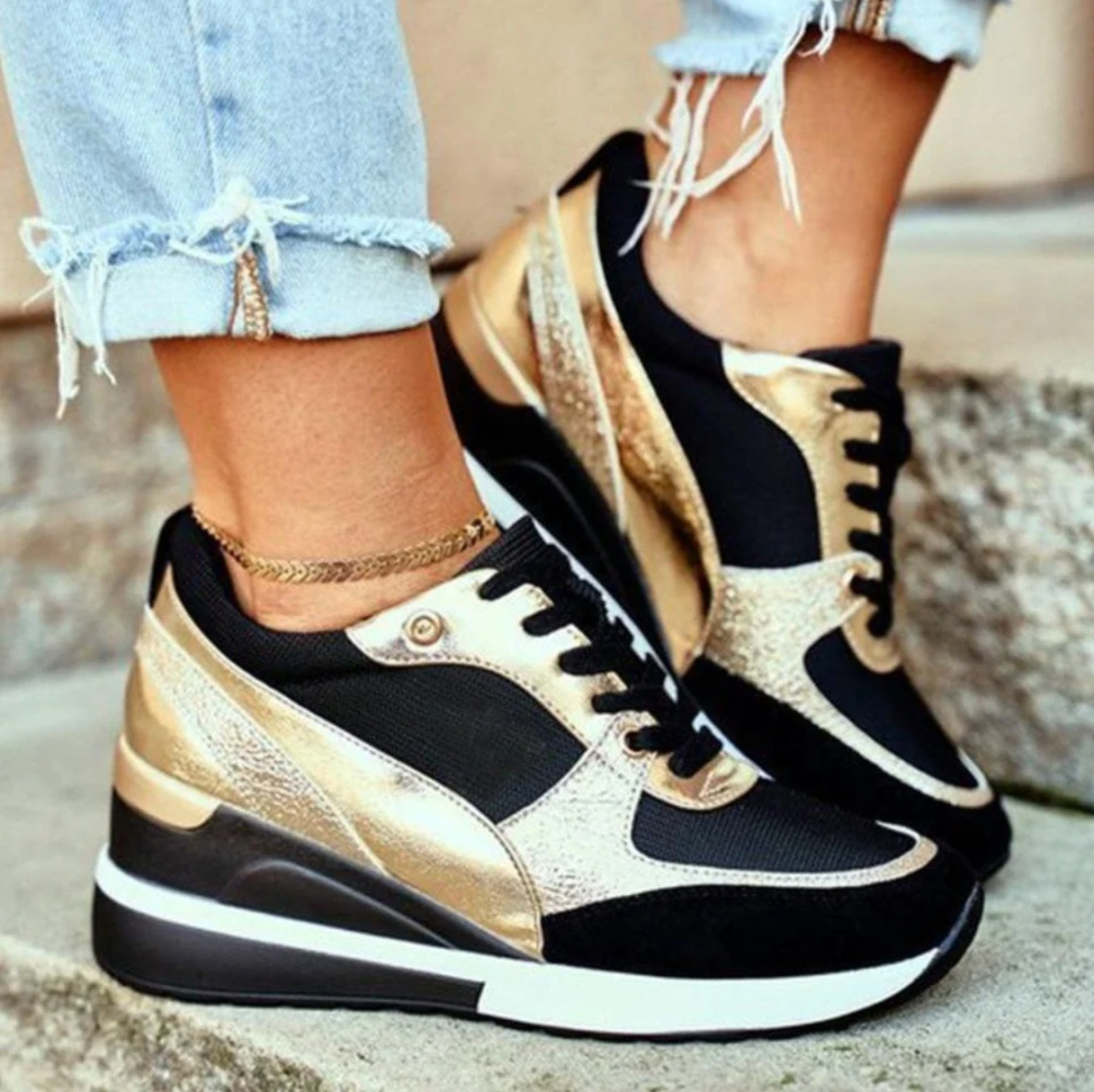 WW | Stylish Wedge Sneakers