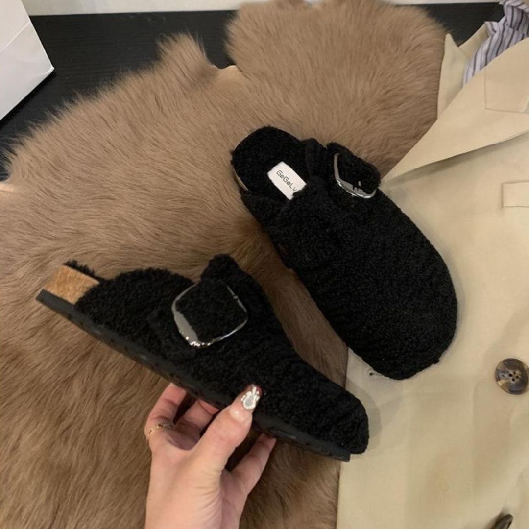 WW | Weiche Hausschuhe für Zuhause