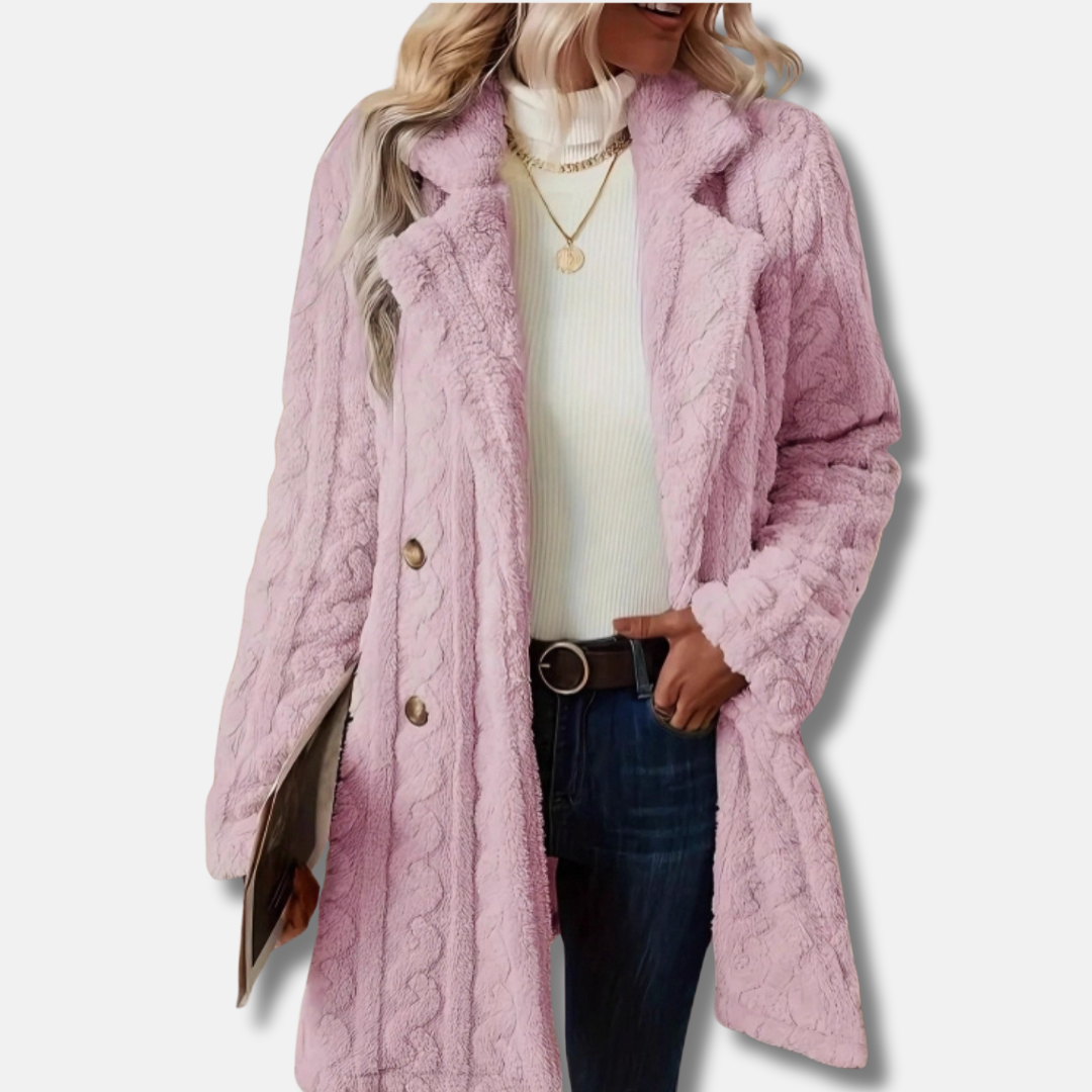 WW | Relaxed Fit Double-Breasted Cable Knit Peaked Lapel