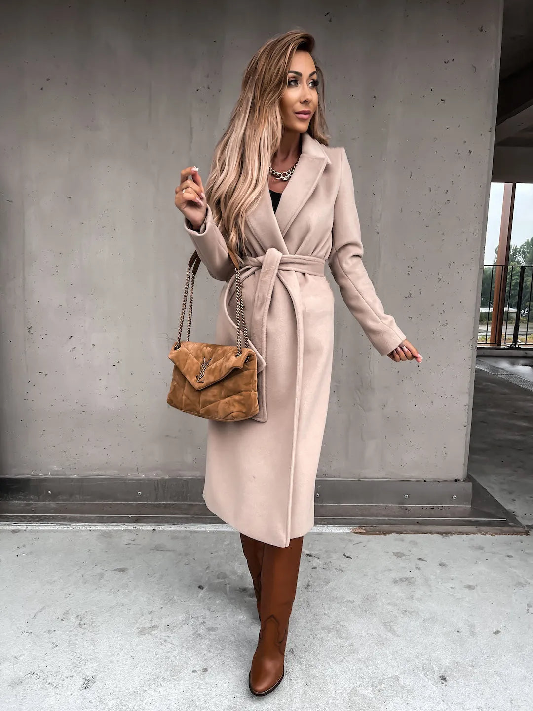WW | Stilvolle Wollmischung Damenjacke mit Gürtel