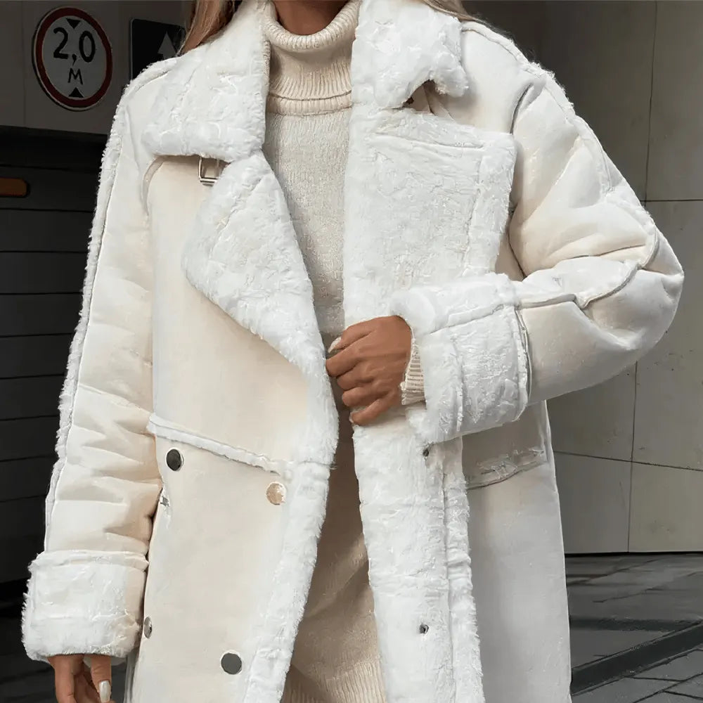 WW | Fashionable women's coat: chic and comfortable