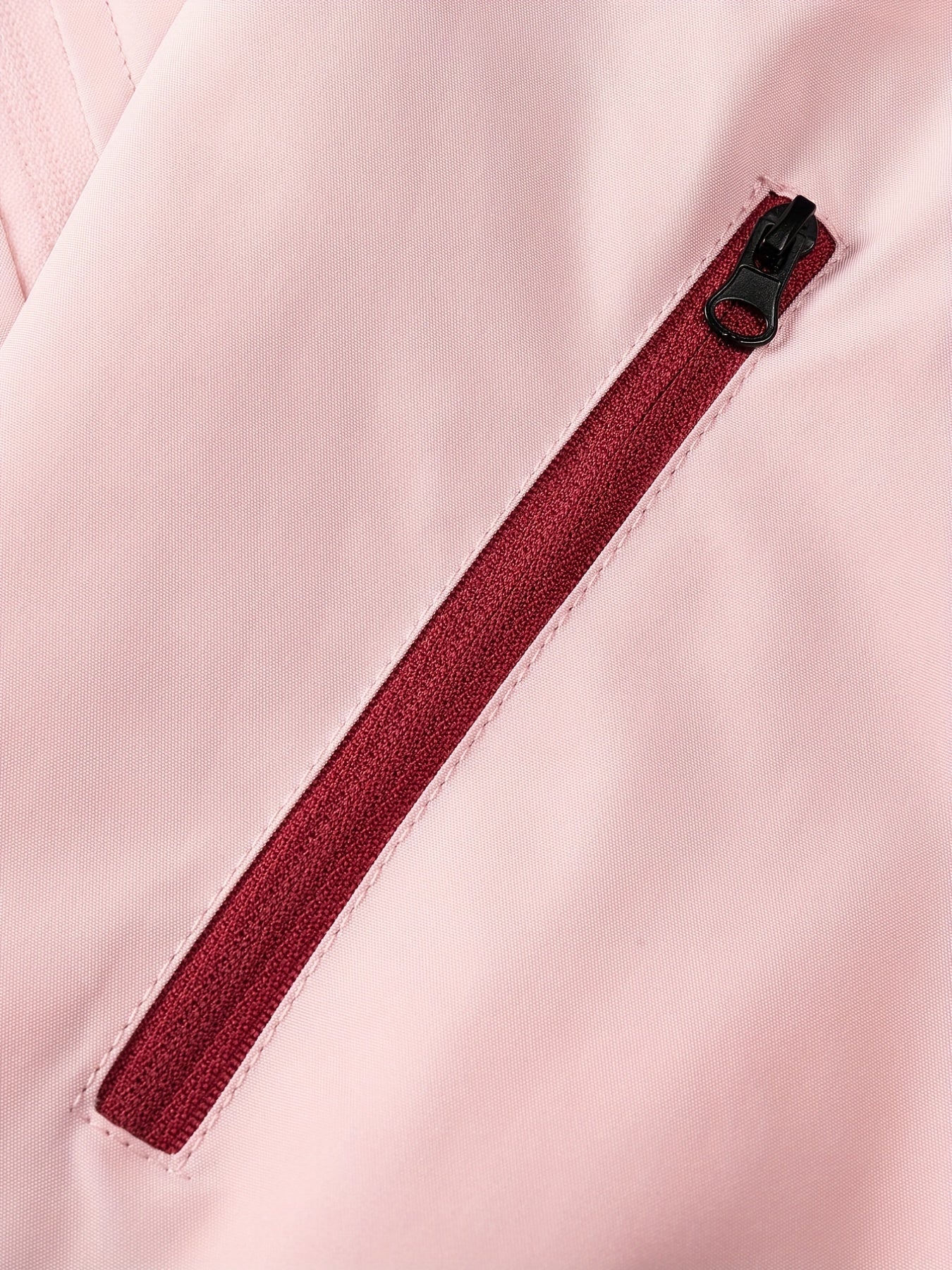 WW | Sportliche Damen Outdoorjacke mit Kapuze und Taschen mit Reißverschluss