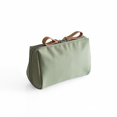 Double-zipper cosmetic bag