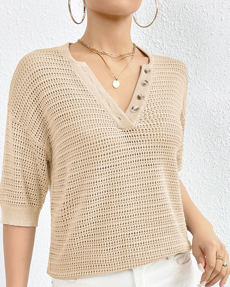 WW | Fashionable Top With Deep V-Neck