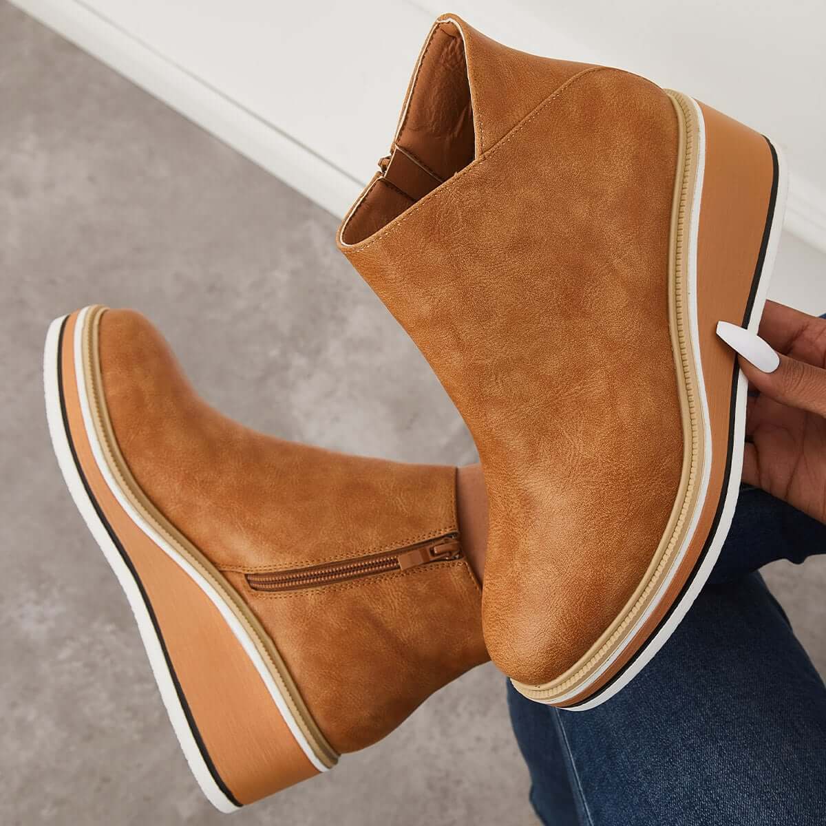 WW | Schicke Leder-Stiefeletten für den Alltagsstil