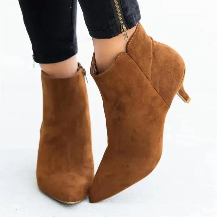 WW | Women's Heeled Ankle Boots