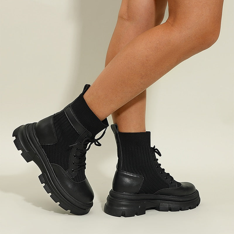 WW | Stylische Lederstiefel Mit Schnürsenkeln