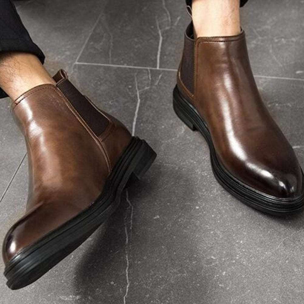 WW | Stilvolle Lederstiefel