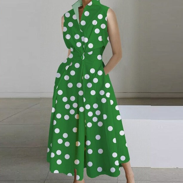 WW | Elegant dress with short sleeves