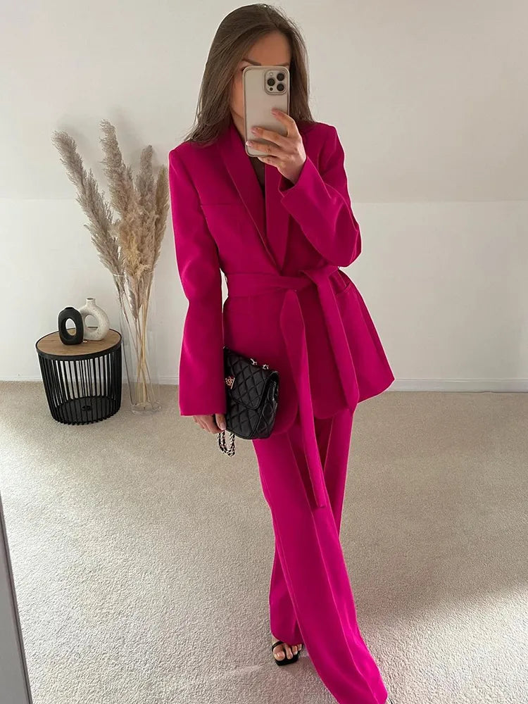 WW 2-Piece Women's Suit | Elegant Blazer with Belt and Matching Trousers