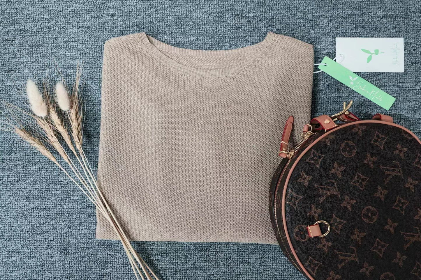 WW | Gold-Colored Plain Round-Neck Sweater