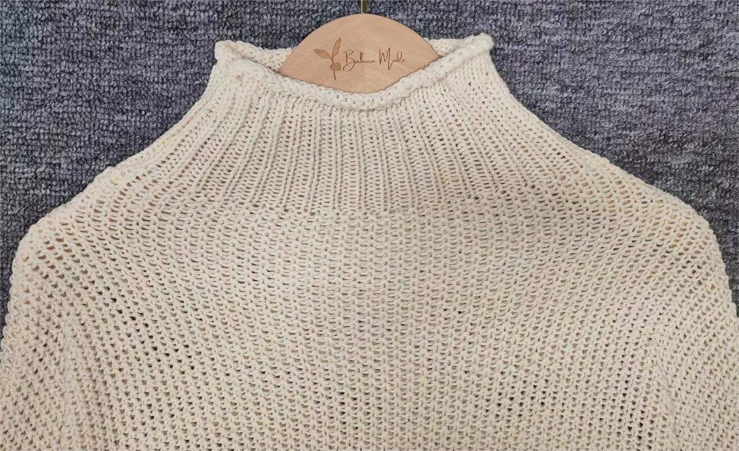 WW | Solid-colored Long-sleeved Sweater