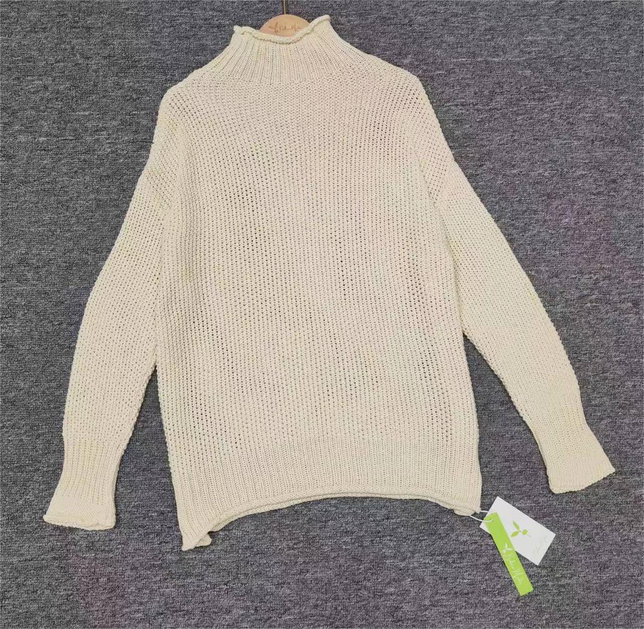 WW | Solid-colored Long-sleeved Sweater