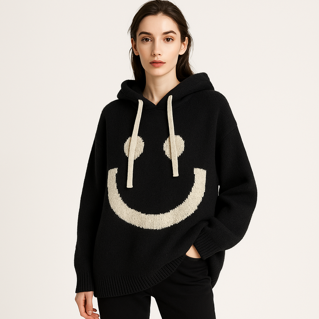 WW | Hoodie Smiley Oversized Knit Fun and Cozy