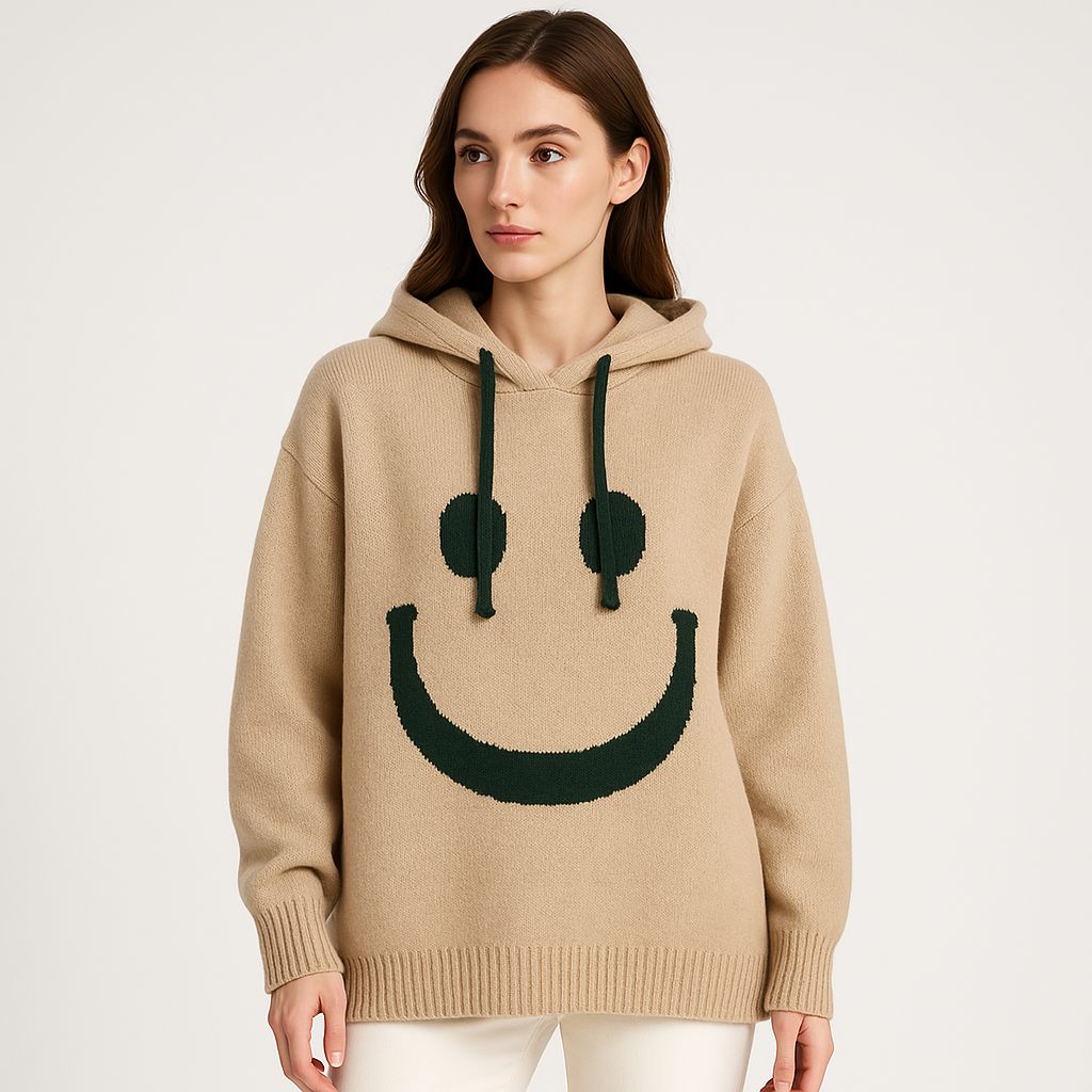 WW | Hoodie Smiley Oversized Knit Fun and Cozy