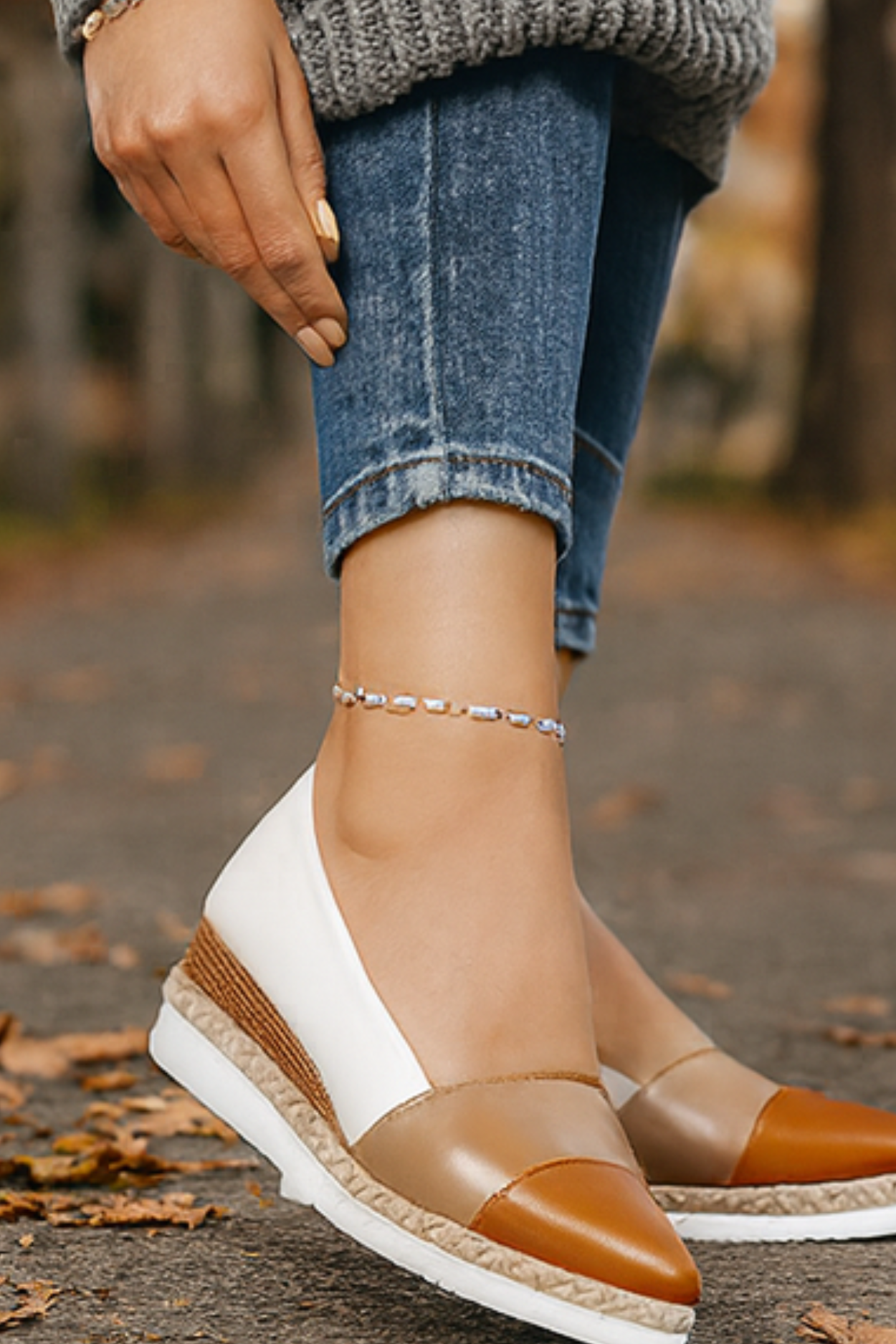 Marta Moccasins - Beige