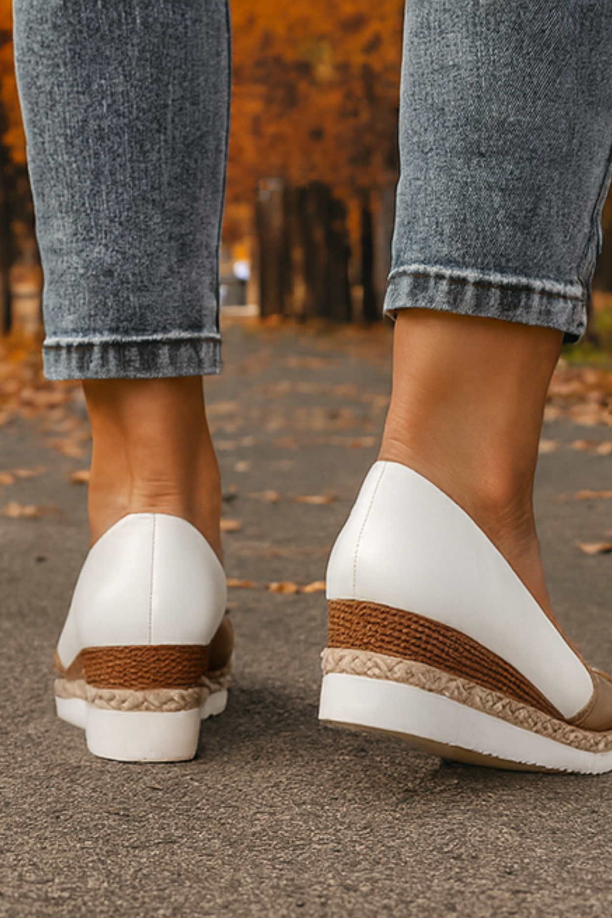 Marta Moccasins - Beige