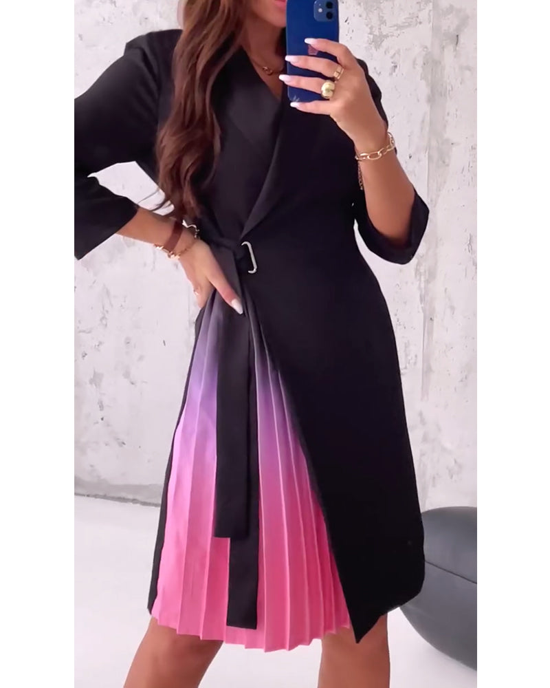 WW | Stilvolle plissierte Kleid mit Taillengurt