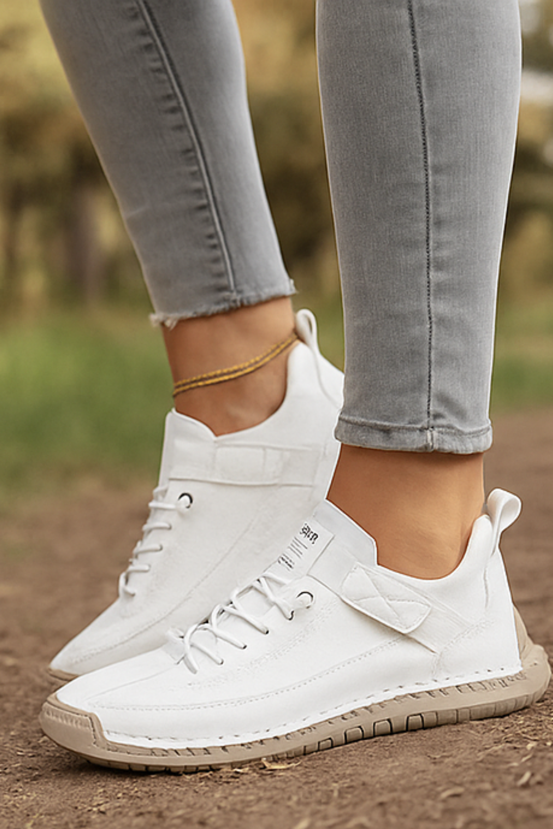 Aleera Sneakers - White (Grey Sole)