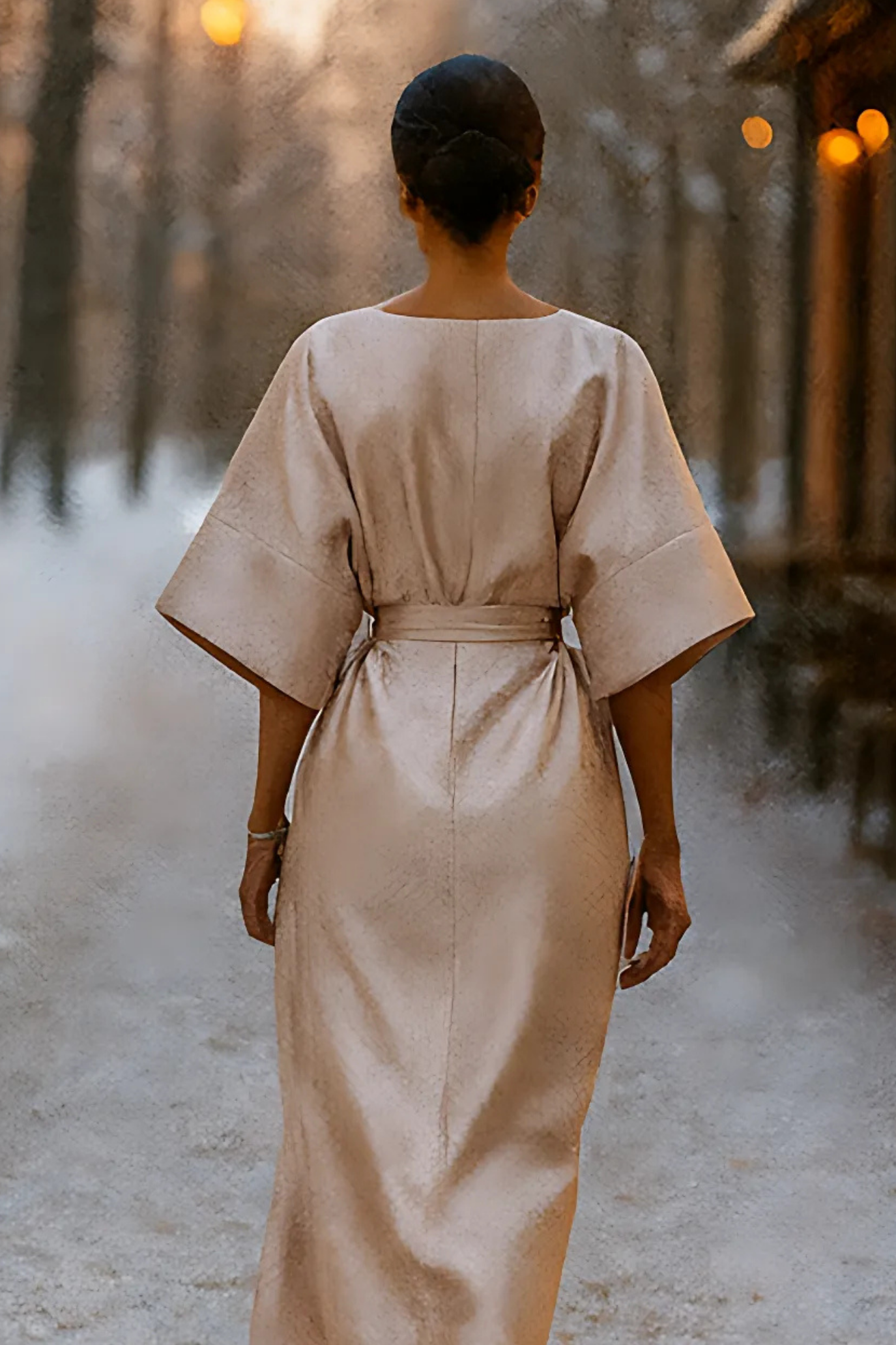 Anne Lange's Evening Dress - Beige