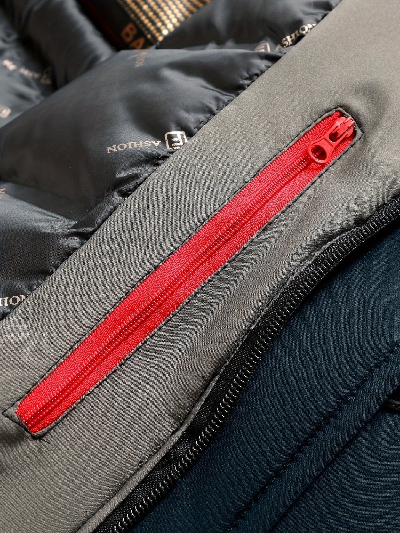 WW | Thermo Jacket with Detachable Hood Winter Jacket for Men - Perfect for Outdoor Activities