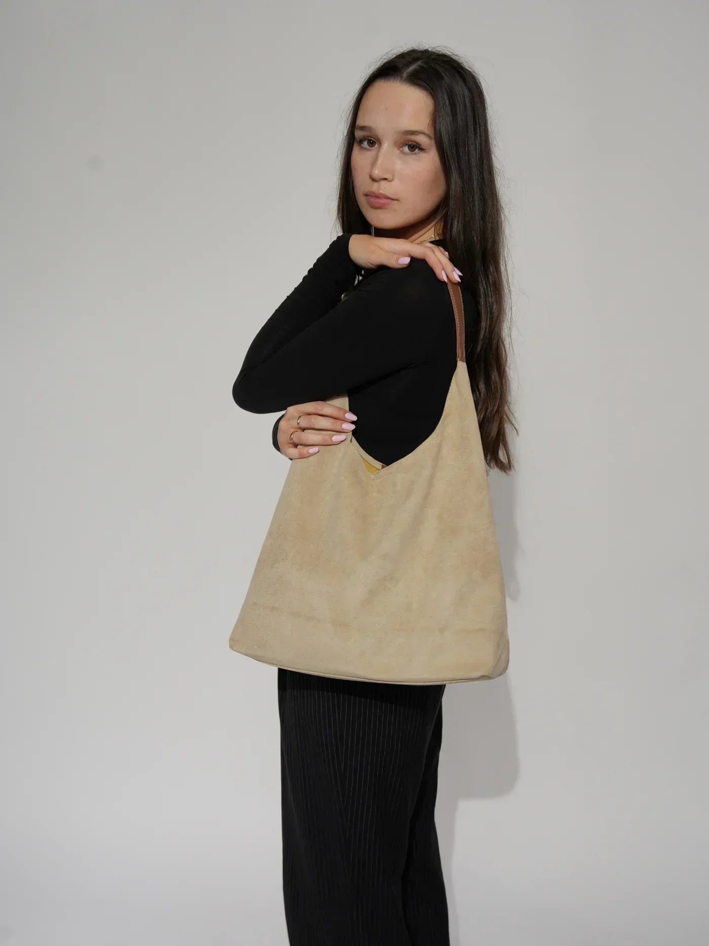 WW | Soft Suede Shoulder Bag