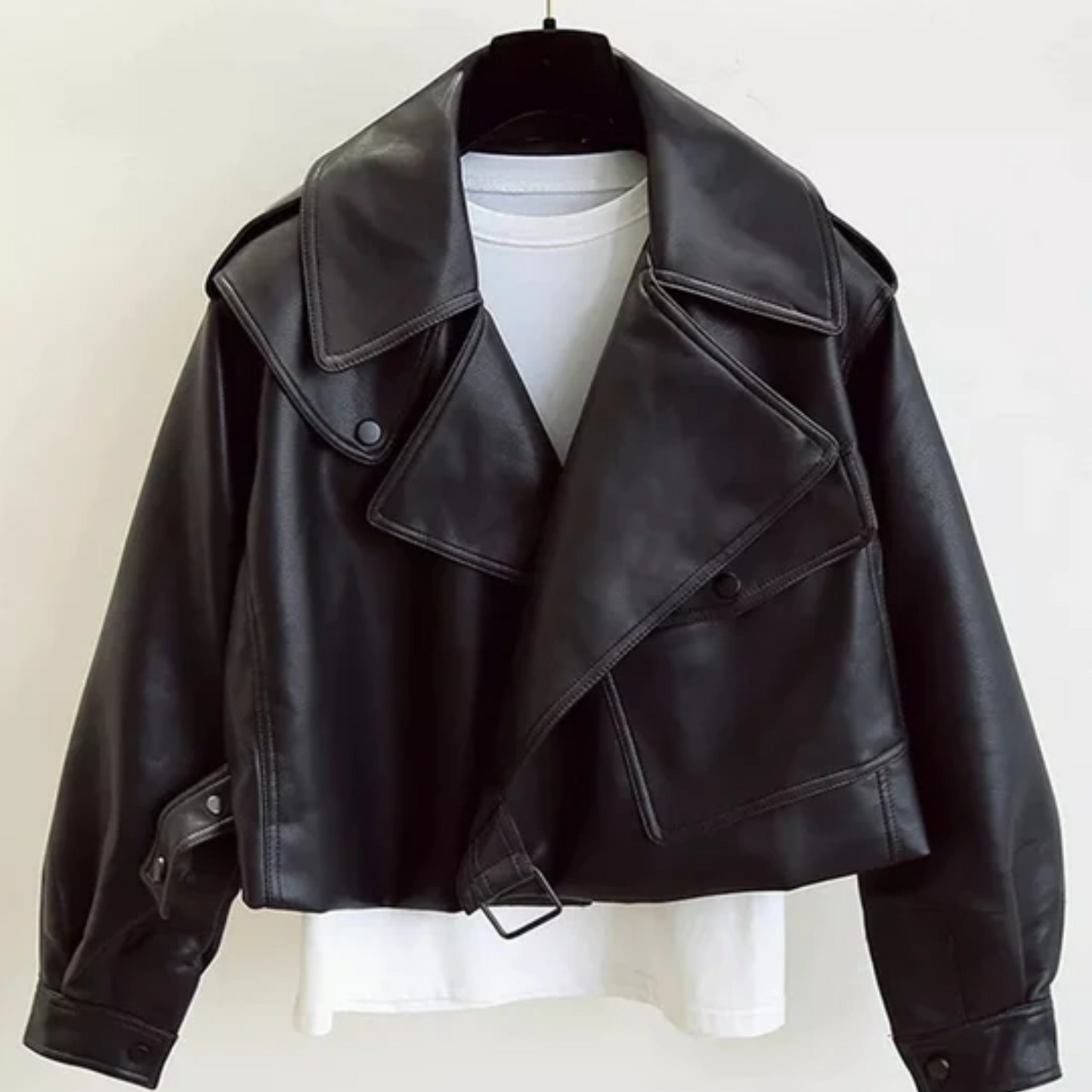 WW | Kurze Damenjacke Eine Lässige Lederjacke Für Damen